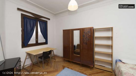  Habitación ideal con llave independiente en piso compartido, Chamberí - MADRID 