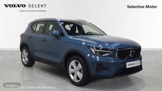 Volvo XC40 Core, B3 Semihibrido, Gasolina de 2024 con 1 Km por 39.600 EUR. en Cantabria