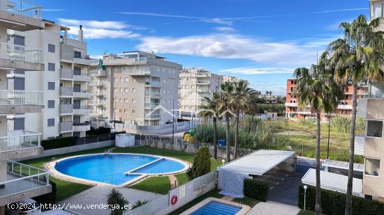 Apartamento con vistas abiertas al mar Mediterraneo situado en 1ª línea playa Daimús - VALENCIA