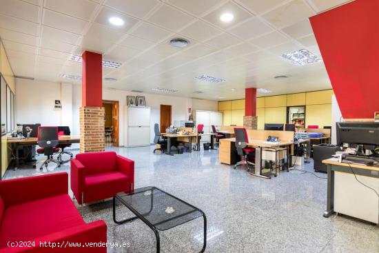 Amplio Local para Oficinas en San Fernando: 432 m2 de Espacio Funcional con amplia fachada - LAS PAL