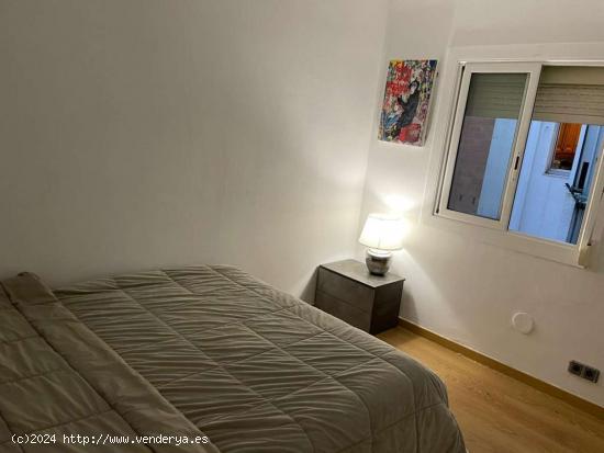  Habitación en apartamento de 2 dormitorios en El Carmel, Barcelona - BARCELONA 