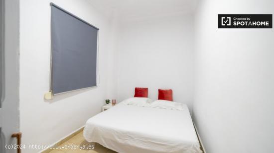 Piso de 3 habitaciones en alquiler en Ruzafa, junto a la plaza de toros de Valencia - VALENCIA