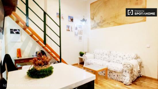 Encantador apartamento de 2 dormitorios con aire acondicionado en alquiler en el centro de Lavapiés