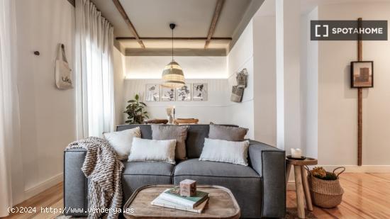Piso de 2 habitaciones en alquiler en Castellana - MADRID
