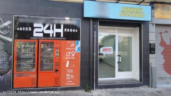 PELUQUERÍA, LAVANDERÍA Y TIENDA VENDING – 3 NEGOCIOS RENTABLES EN UNO, EN TRASPASO EN CAMPANAR -