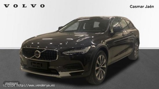  Volvo V 90 V90 Cross Country Core, B4 (diesel) AWD, Diesel de 2022 con 22.039 Km por 54.900 EUR. en  
