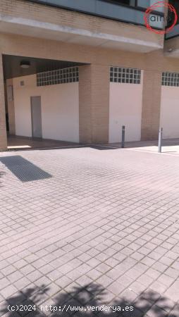  LOCAL COMERCIAL ANSOAIN. CHAFLAN. DIAFÁNO. IMPECABLE - NAVARRA 