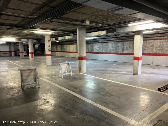  2 Plazas de Garaje en Edificio Ceudas, Las Rozas de Madrid. - MADRID 