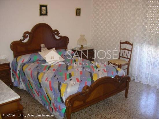 Inmobiliaria San Jose Villas and Houses vende piso en Novelda, Alicante, España - ALICANTE