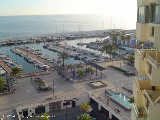  Apartamento en pleno paseo marítimo, Marbella - MALAGA 