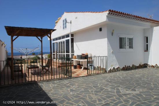  VILLA EN LAS VISTAS, PLAYA DE LAS AMERICAS - SANTA CRUZ DE TENERIFE 