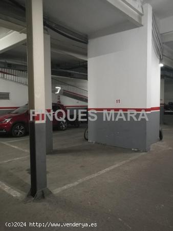  PLAZA DE PARKING CON TRASTERO!!!! - BARCELONA 