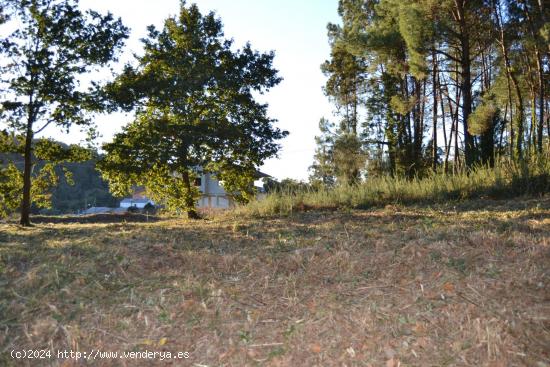 Parcela con proyecto de vivienda unifamiliar en Oleiros - A CORUÑA