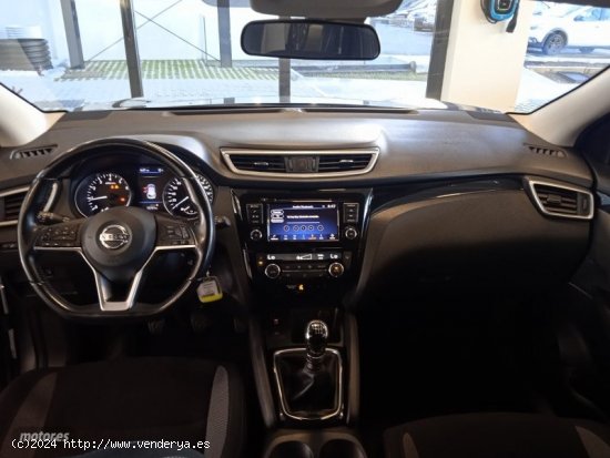 Nissan Qashqai ACENTA 4X2 1.3 140CV de 2019 con 72.700 Km por 20.000 EUR. en Madrid