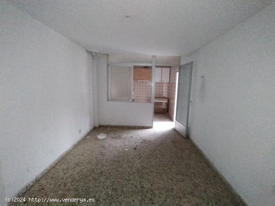 VENTA  PISO ZONA CUATROVIENTOS - LEON