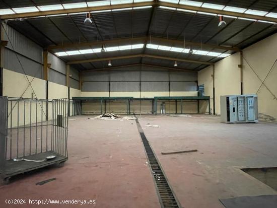 VENTA NAVE INDUSTRIAL EN TORAL DE LOS VADOS - LEON