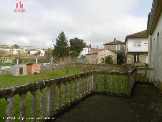 ANTIGUA CASONA DE PIEDRA CON JARDÍN PARA REFORMAR EN FERREIROS. - ORENSE