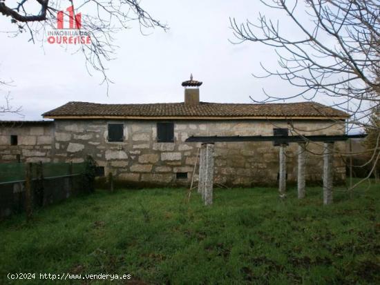 PAZO EN AMOEIRO PARA REFORMAR - ORENSE