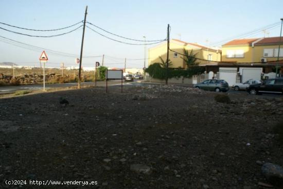 SOLAR EN LOS LLANOS-VECINDARIO - LAS PALMAS