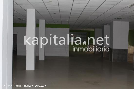 Local en venta y alquiler junto al centro comercial el Teler de Ontinyent. - VALENCIA