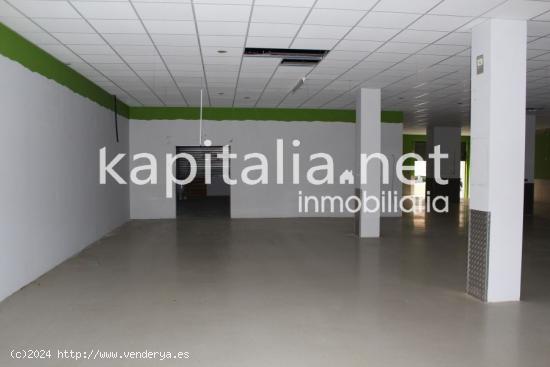 Local en venta y alquiler junto al centro comercial el Teler de Ontinyent. - VALENCIA