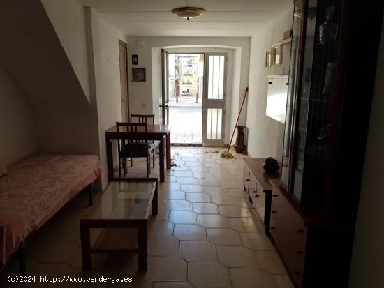 Casa en el centro del pueblo de 146 m2. - TARRAGONA