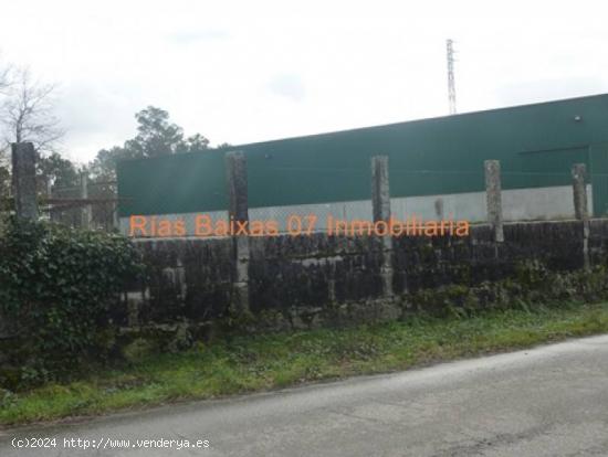 REF 1995 NAVE 1800 M2 CON PUENTE GRUA Y 15000m2 TERRENO - PONTEVEDRA