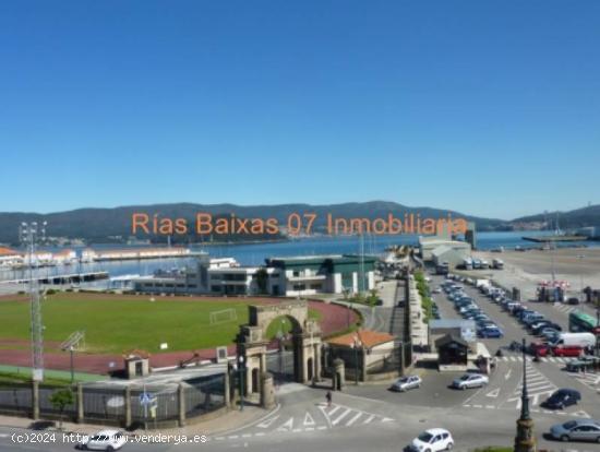 REF 4048 ATICO DUPLEX LUJO 140 m2 ESTRENAR 4 D. ALAMEDA MARIN con VISTAS RIA - PONTEVEDRA