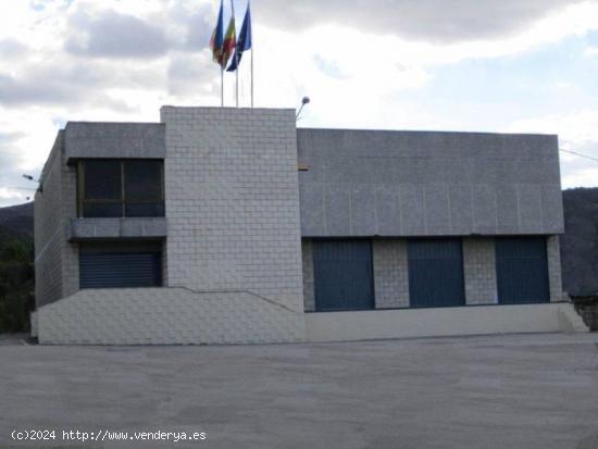  Edificio de oficinas en Albaida - VALENCIA 