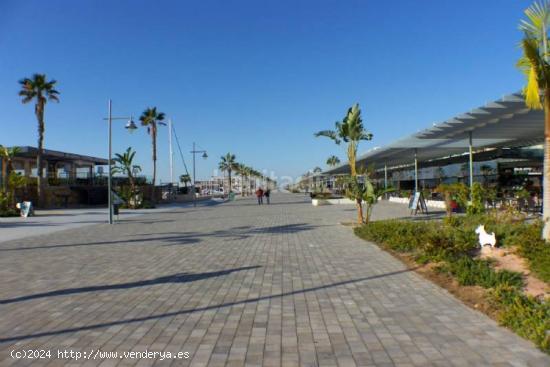 PLAZA DE PARKING EN PLAYA DE LEVANTE - ALICANTE