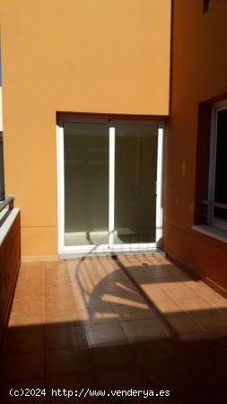 San Isidro, Piso 78 m2 con 3 dormitorios, mas  solarium 50 m2 y plaza garaje y trastero - SANTA CRUZ