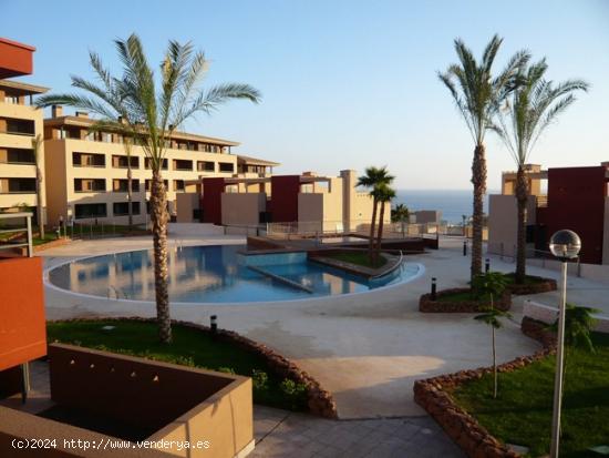 Playa Paraiso. Piso 2 habitaciones con terraza en urbanización de calidad - SANTA CRUZ DE TENERIFE