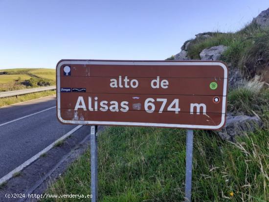 SE VENDE FINCA RUSTICA DE 14,000 METROS CON CABAÑA, - CANTABRIA