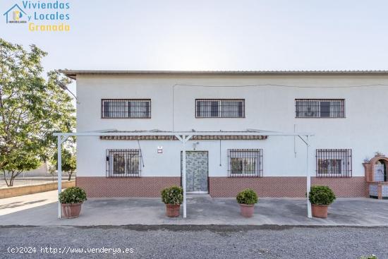 OPORTUNIDAD! CASA Y NAVE EN SANTA FÉ - GRANADA