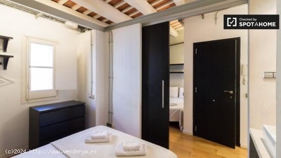 Apartamento entero de 2 dormitorios en Barcelona. - BARCELONA
