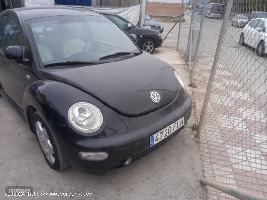  Volkswagen Beetle 1.9 de 2000 con 290.000 Km por 2.800 EUR. en Granada 