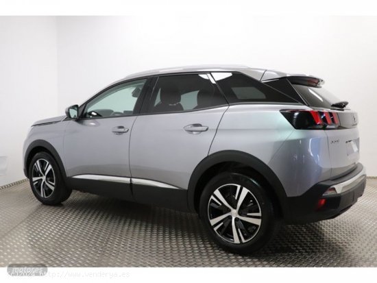 Peugeot 3008 BlueHDI 130 S&S Allure 96 kW (130 CV) de 2019 con 40.536 Km por 22.490 EUR. en MADRID