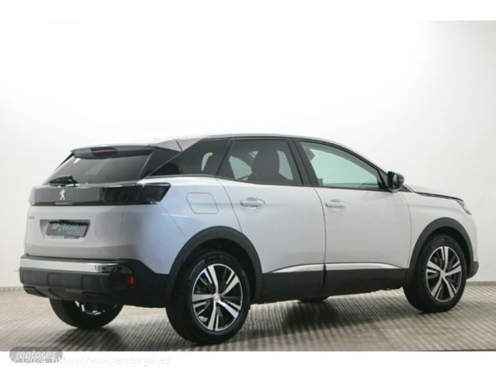 Peugeot 3008 PureTech 130 S&S Allure Pack 96 kW (130 CV) de 2023 con 8.688 Km por 29.999 EUR. en MAD