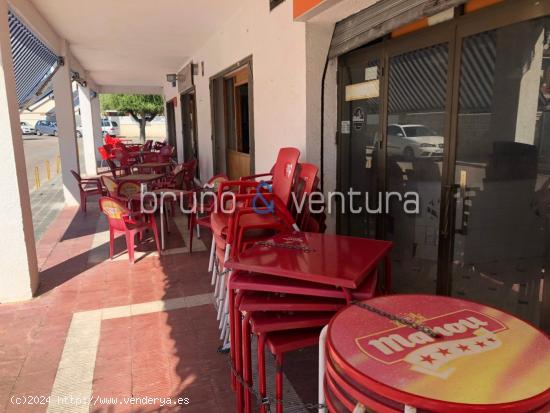 EN VENTA LOCAL COMERCIAL ENE EL VENDRELL-FRANCÁS - TARRAGONA