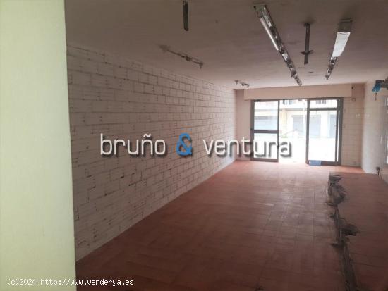 En venta local comercial en El Vendrell - TARRAGONA