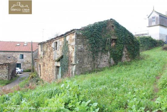 Reforma esta casa con terreno en Verdes (Coristanco) - A CORUÑA