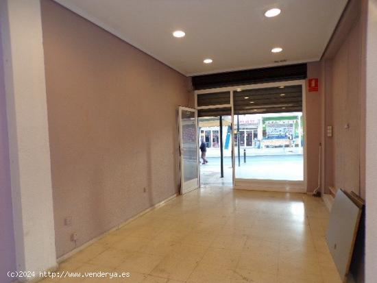 Reformado local comercial cerca de playa Levante y Centro de Benidorm - ALICANTE