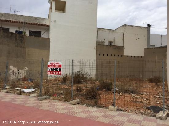  VENTA DE SOLAR EN BENIFAIO - VALENCIA 