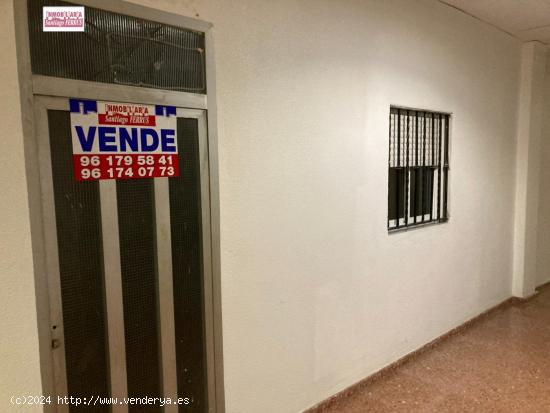  VENTA DE LOCAL COMERCIAL EN BENIFAIO - VALENCIA 