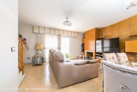 Casa en Venta para entrar a Vivir, Céntrica - BARCELONA