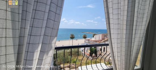  TRES APARTAMENTOS EN SEGUNDA LINEA DE PLAYA - ALICANTE 