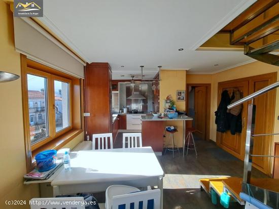 SE VENDE CHALET ADOSADO A TRES MINUTOS DEL CENTRO DE CARBALLIÑO. REF. 7271 - ORENSE