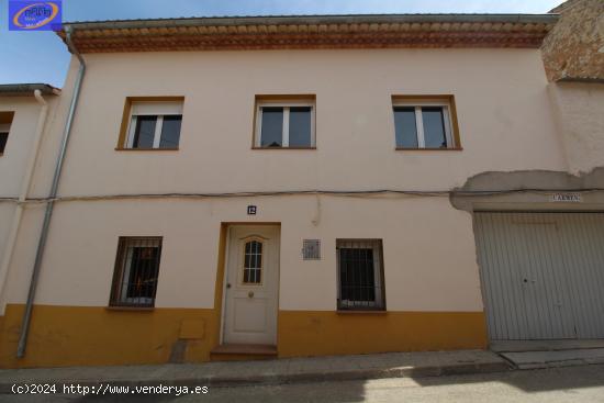 LOTE COMPUESTO POR CASA Y DOS ALMACENES EN LA CABEZUELA (VALENCIA) - VALENCIA