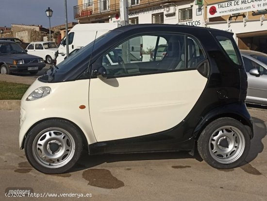 Smart Smart City Coupe de 2002 con 132.942 Km por 3.900 EUR. en Madrid
