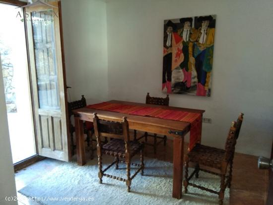 SE VENDE CASA REFORMADA - MURCIA